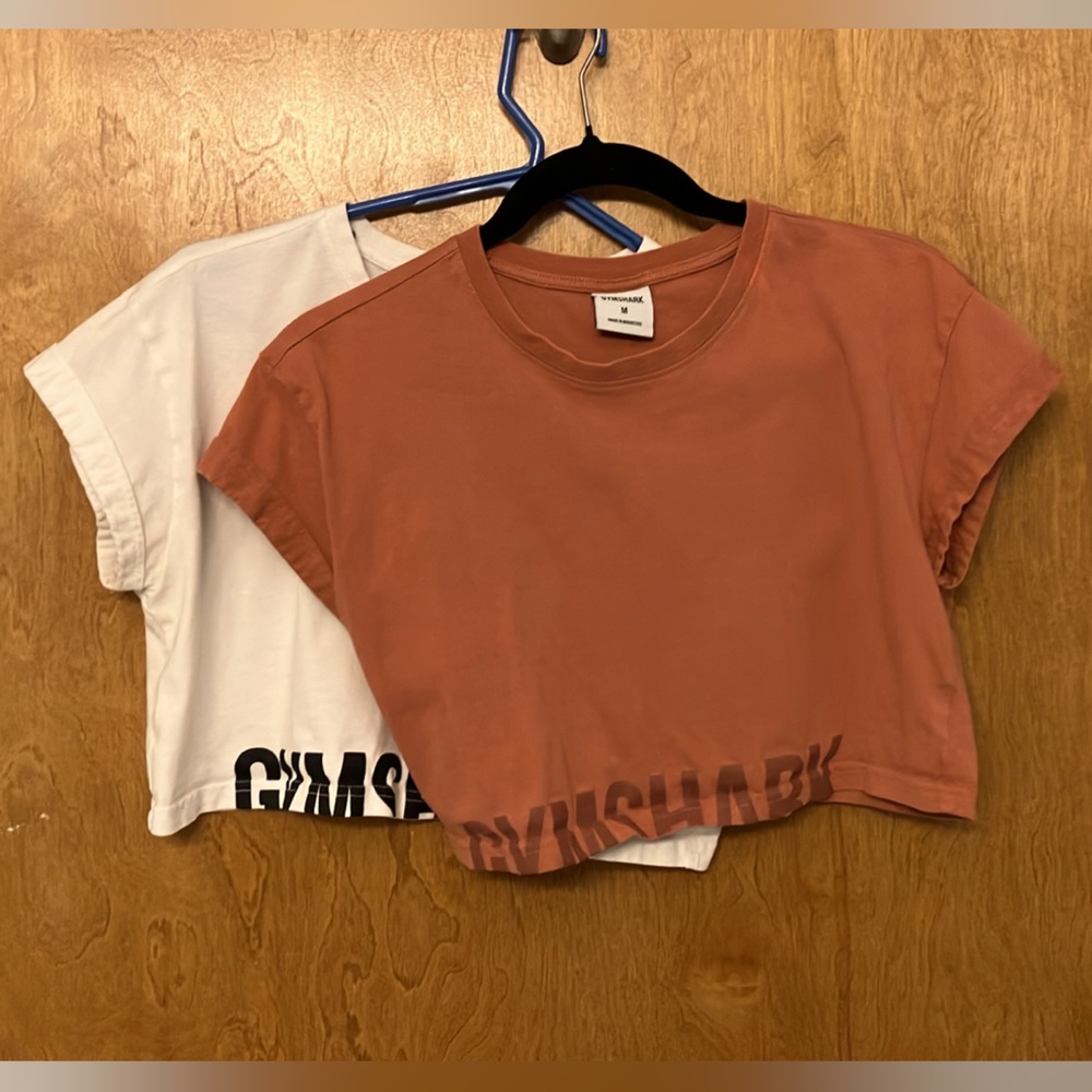 Bundle of two Gymshark crop t-shirt size medium
